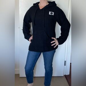 Beach sweater hoodie hemp cotton blend, cozy! Mens L women’s XL beach cover up